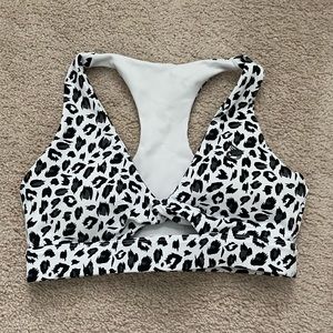 Ryderwear x Lauren Simpson Twist Sports Bra Small